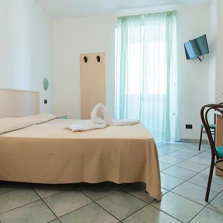 Hotel Victoria Park 3*