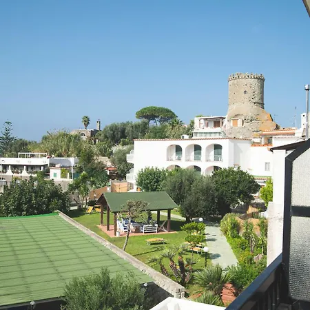 Victoria Park Hotel 3*