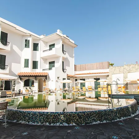Victoria Park Hotel