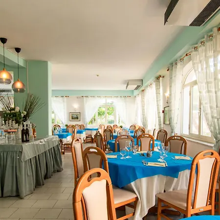 Victoria Park Hotel